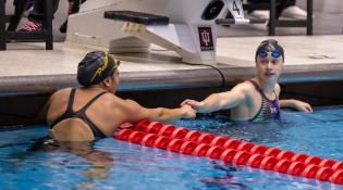 2025-26 Girls Swimming Hero