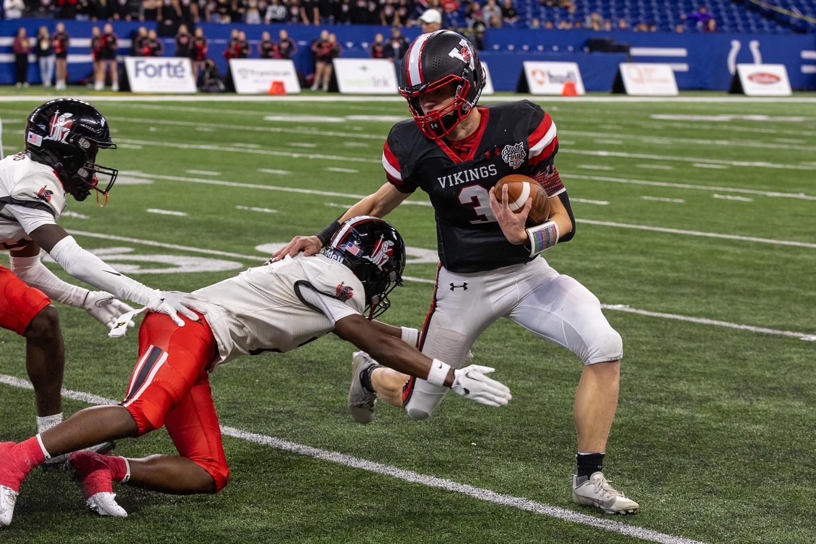 Luers rolls to first state championship since 2012
